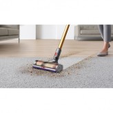 Пылесос Dyson Absolute Pro V11 беспроводной золотистый: станция и 9 насадок