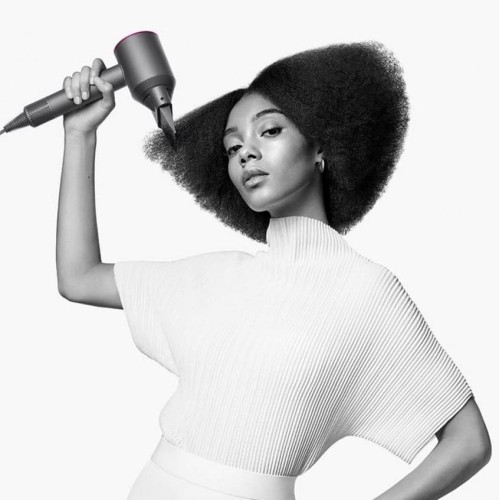 Фен Dyson Supersonic HD03 (белый) с дорожным чехлом и 4 насадками